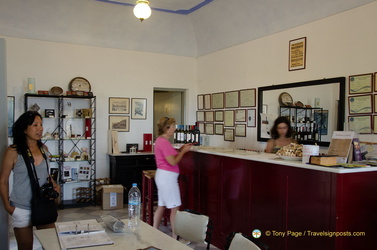 Domaine Sigalas Wine-tasting Room