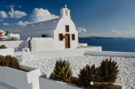 Oia-Village AJP 6224-watermarked-topaz