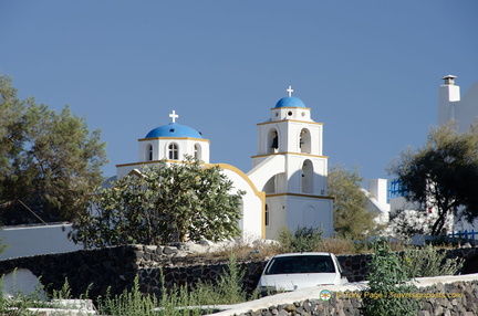 Oia-Village AJP 6229-watermarked-topaz