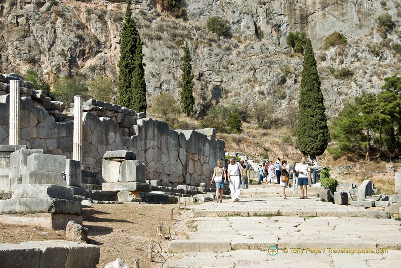 Delphi_AJP_3231-watermarked.jpg