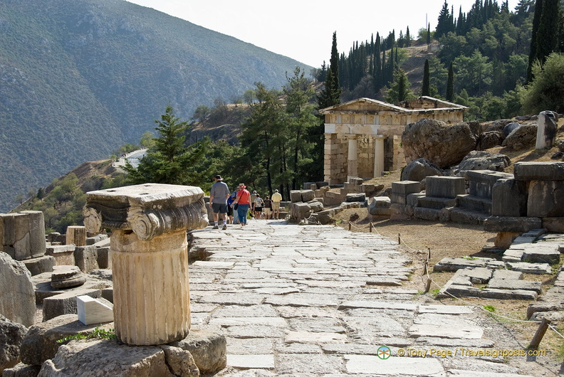 Delphi_AJP_3237-watermarked.jpg