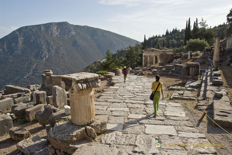 Delphi_AJP_3256-watermarked.jpg