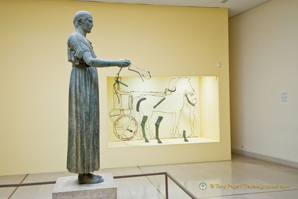 Delphi Museum AJP 3210-watermarked