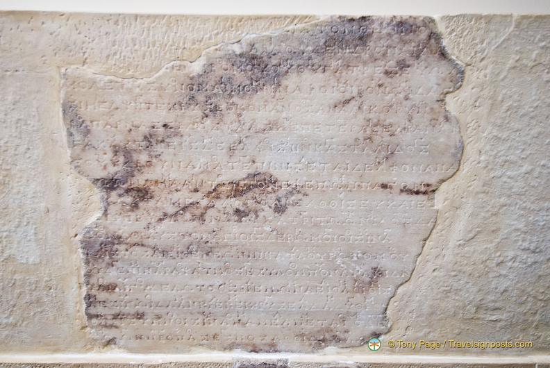 Delphi_Museum_AJP_3190-watermarked.jpg