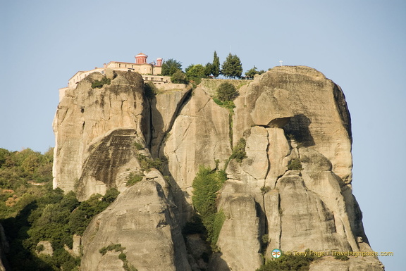 Meteora AJP 3054-watermarked (833 відвідувань) Meteora AJP 3054-watermarked