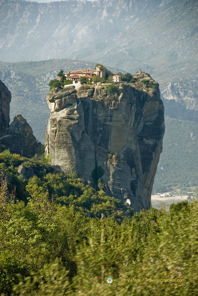 Meteora_AJP_3140-watermarked.jpg