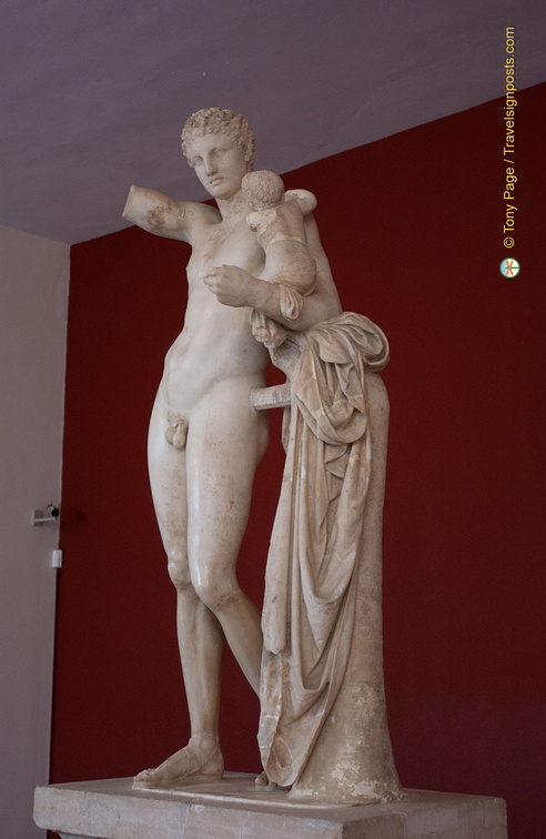 Olympia DSC 0550-watermarked (просмотров: 663) Olympia DSC 0550-watermarked