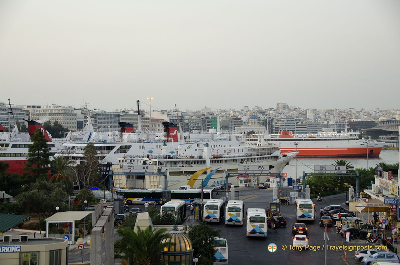 Santorini-Ferry_AJP_5894-watermarked.jpg