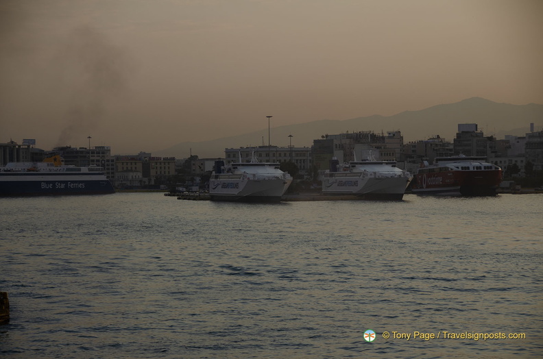 Santorini-Ferry_AJP_5902-watermarked.jpg