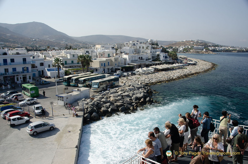 Santorini-Ferry_AJP_5913-watermarked.jpg