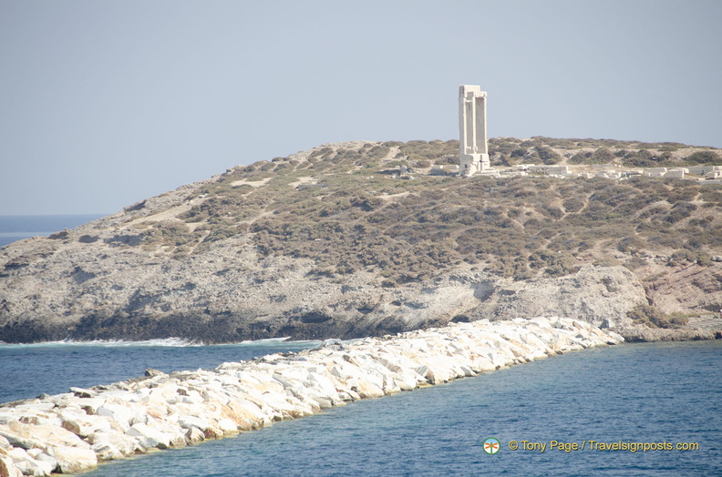 Santorini-Ferry_AJP_5919-watermarked.jpg