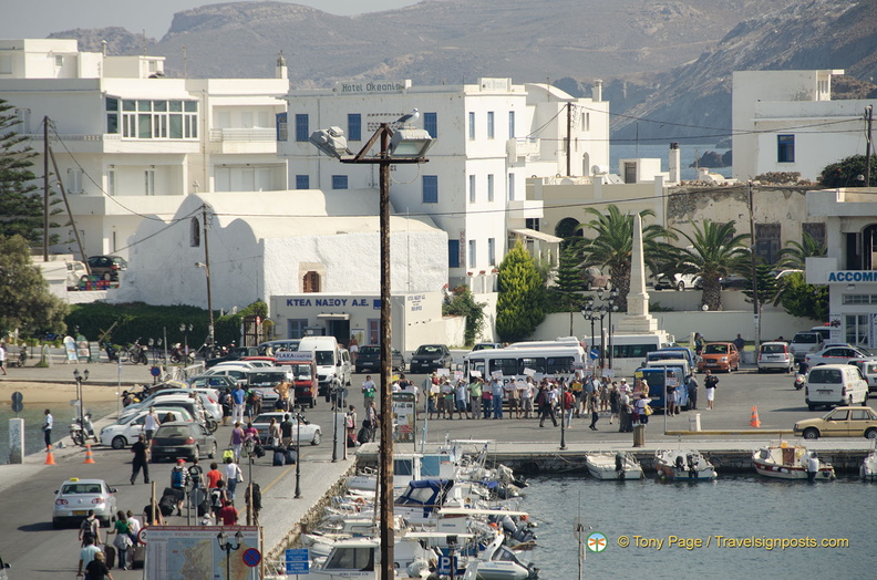 Santorini-Ferry_AJP_5933-watermarked.jpg