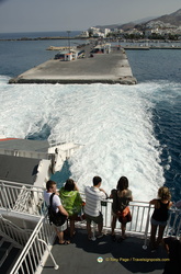 Santorini-Ferry AJP 5934-watermarked