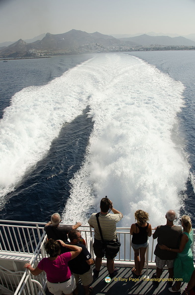 Santorini-Ferry_AJP_5939-watermarked.jpg