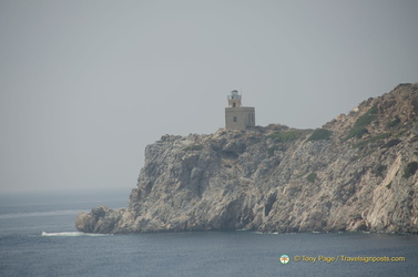 Santorini-Ferry AJP 5941-watermarked