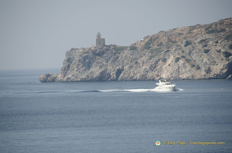 Santorini-Ferry_AJP_5945-watermarked.jpg