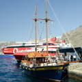 Santorini-Ferry AJP 6611-watermarked (735 heimsóknir) Santorini-Ferry AJP 6611-watermarked