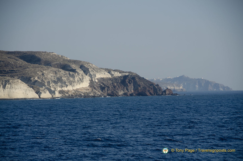 Santorini-Ferry_AJP_6635-watermarked.jpg