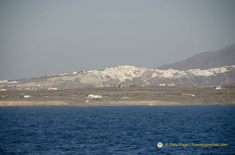 Santorini-Ferry_AJP_6639-watermarked.jpg