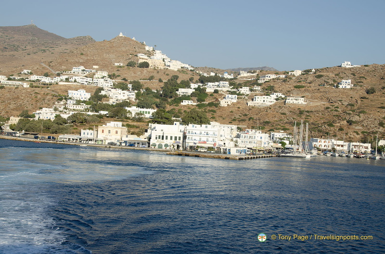 Santorini-Ferry_AJP_6651-watermarked.jpg