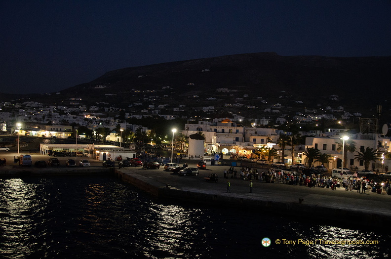 Santorini-Ferry_AJP_6659-watermarked.jpg