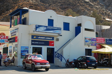 Santorini-Ferry DSC 9628-watermarked