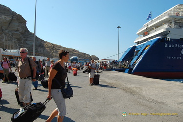 Santorini-Ferry DSC 9632-watermarked
