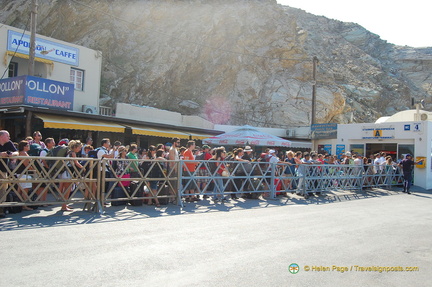 Santorini-Ferry DSC 9633-watermarked