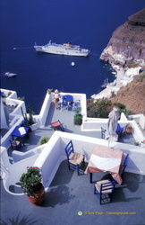 Santorini 1 019 greece-topaz