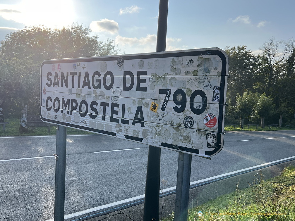 790 kms to Santiago de Compostela