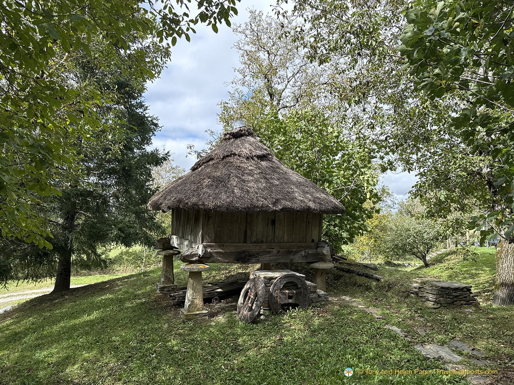 IMG 0720-watermarked (702 visits) IMG 0720-watermarked