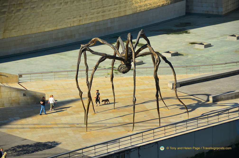 Guggenheim-Bilbao AJP2926