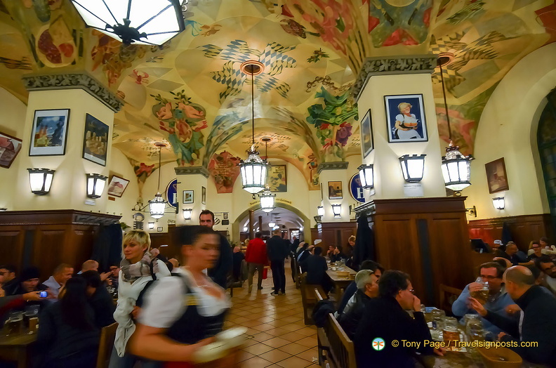 Hofbrauhaus 2025 8409 PS topaz wm