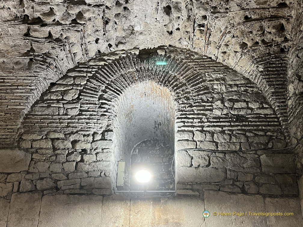 Split IMG 8228 (259 visits) Split IMG 8228