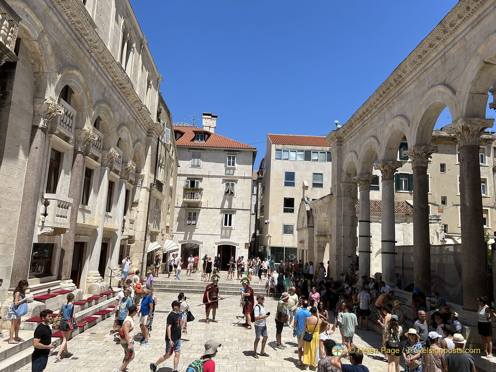 Split IMG 8263 (248 visits) Split IMG 8263