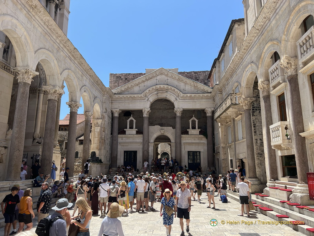 Split IMG 8271 (245 visits) Split IMG 8271