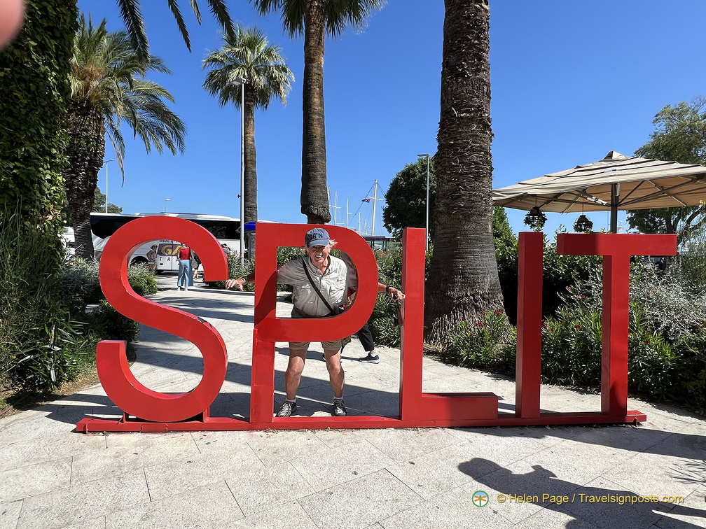 Split IMG 8295 (279 visitas) Split IMG 8295