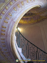 The library of the Melk abbey consists of a total of twelve rooms