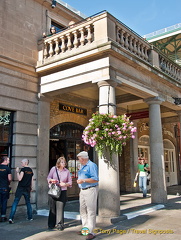 Cove Bar in Covent Garden