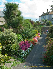 Memorial Gardens