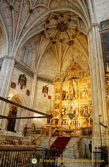 Capilla Real Altar