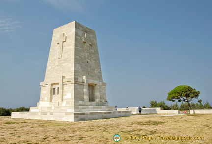 Lone Pine Memorial