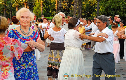 Yalta Embankment and Bay